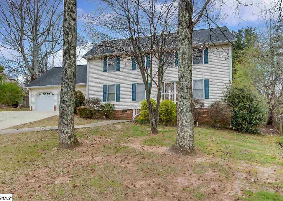 1st image of 11 W Tugaloo Ct