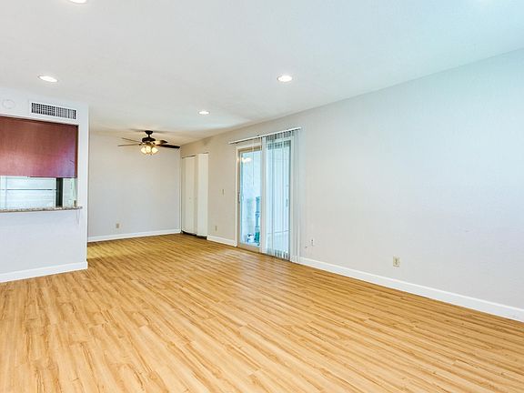 3rd image of 7509 N 47th Ln