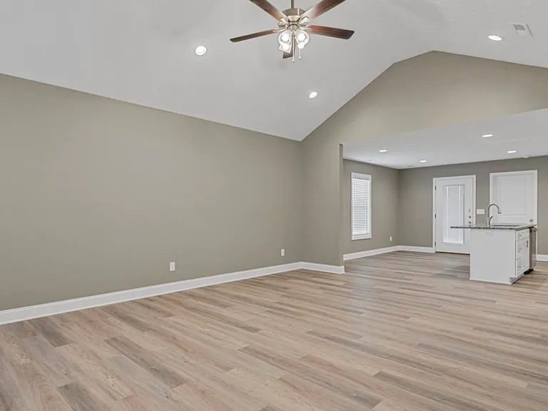 1346 Rhythm Ln — Photo 3