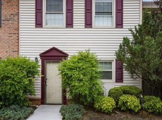 4422 Washington Ct, Knoxville, TN 37917