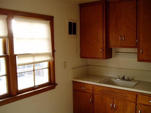 4th image of 8323 W North Ave