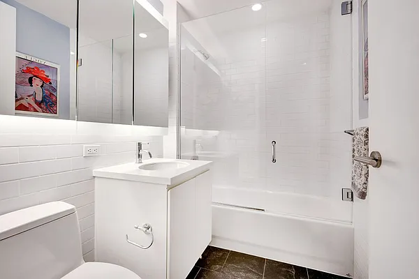 Sold by Compass | media 20