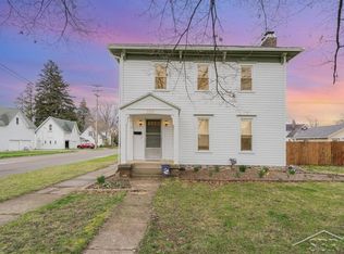938 6th Ave, Lake Odessa, MI