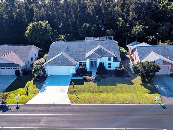 2nd image of 22674 Fountain Lakes Blvd
