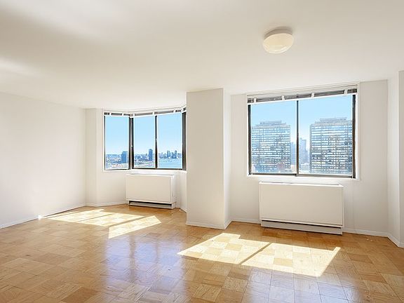 3rd image of 429 E 52nd St APT 19C