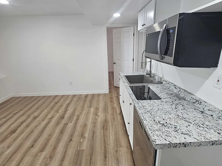 1297 W Dawes Way #2 — Photo 21
