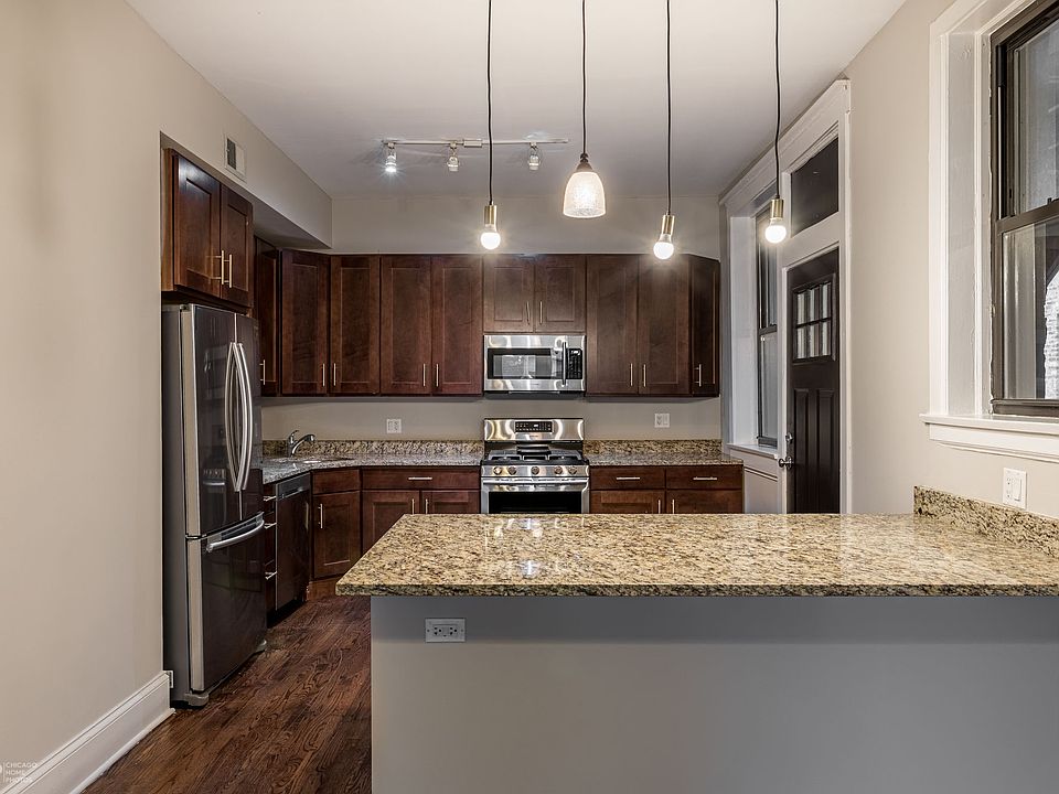 2B1B 1048 - Kitchen