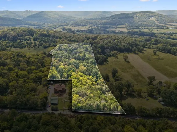 236 Bradyville Hill Rd, Bradyville, TN 37026