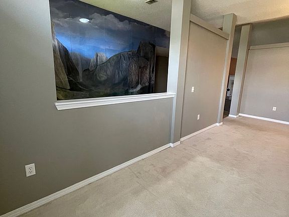 4th image of 4863 Jaimee Lee Dr