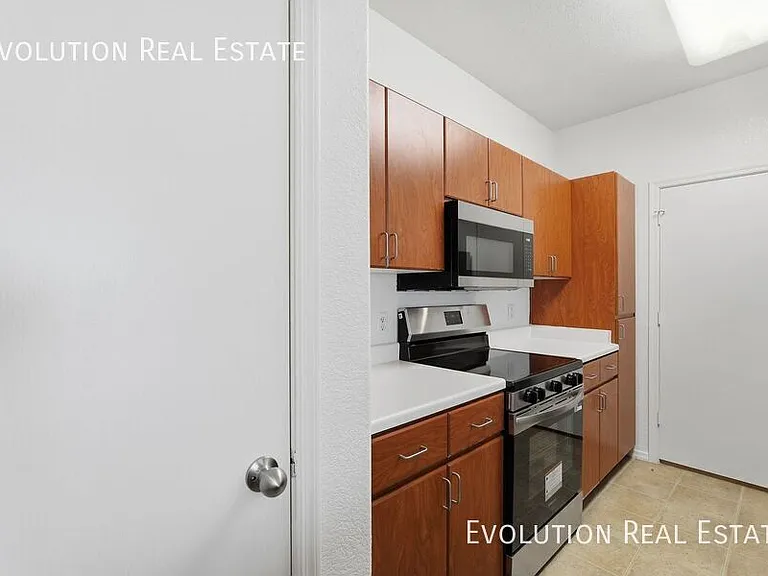 5302 E Van Buren St #3019 — Photo 11
