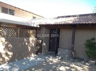 5045 Village Dr, Las Vegas, NV 89142