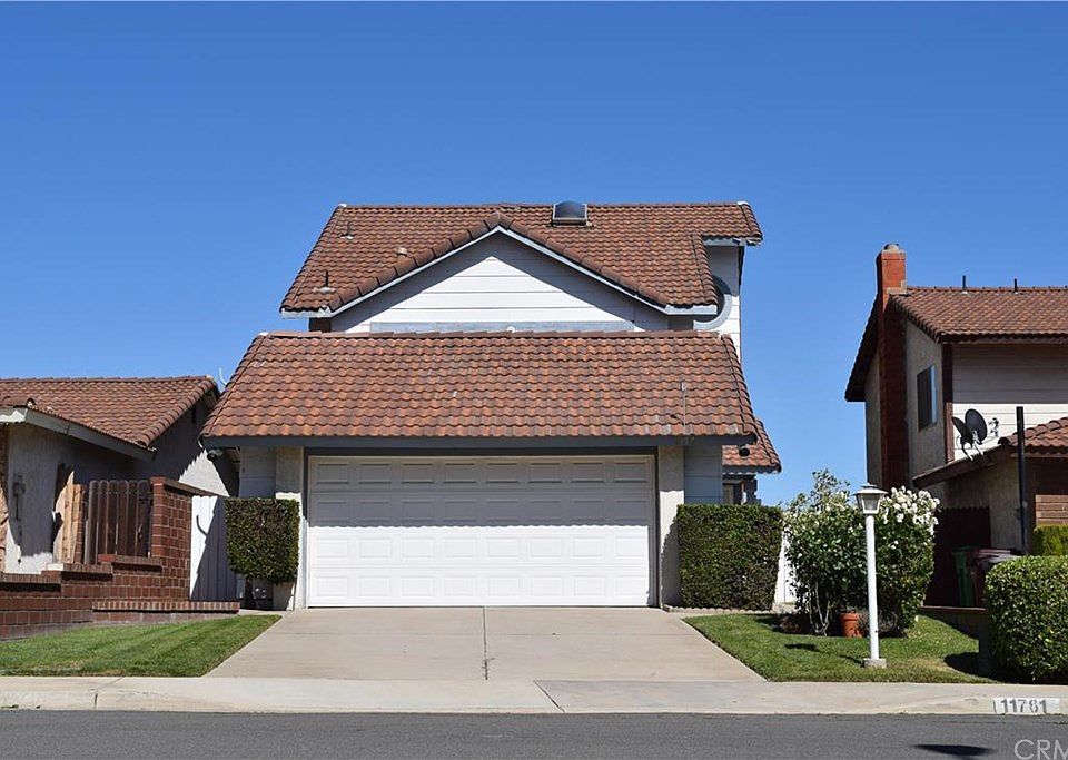 1st image of 11761 Briar Knoll Pl