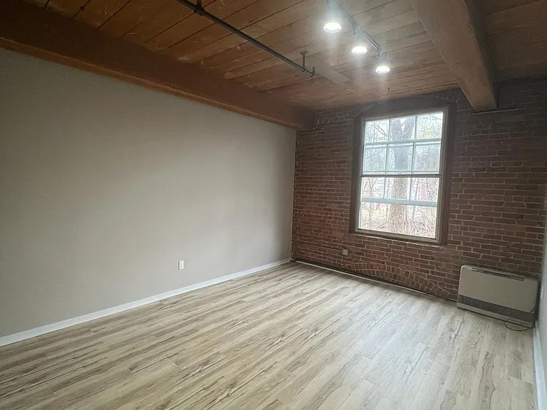 101C4 Whiting St #C4 — Photo 20