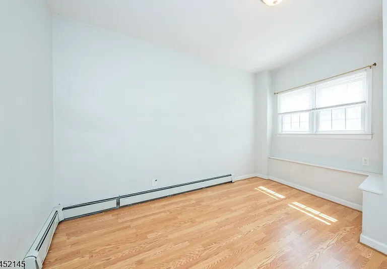 106 Broughton Ave #1 — Photo 17