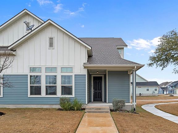 2nd image of 305 Bolivar Way #101