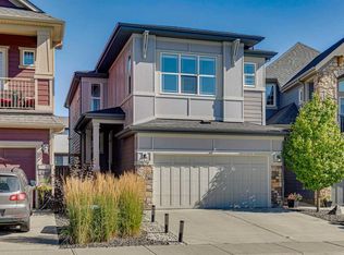 119 W Cranbrook Grn SE, Calgary, AB T3M 2X2