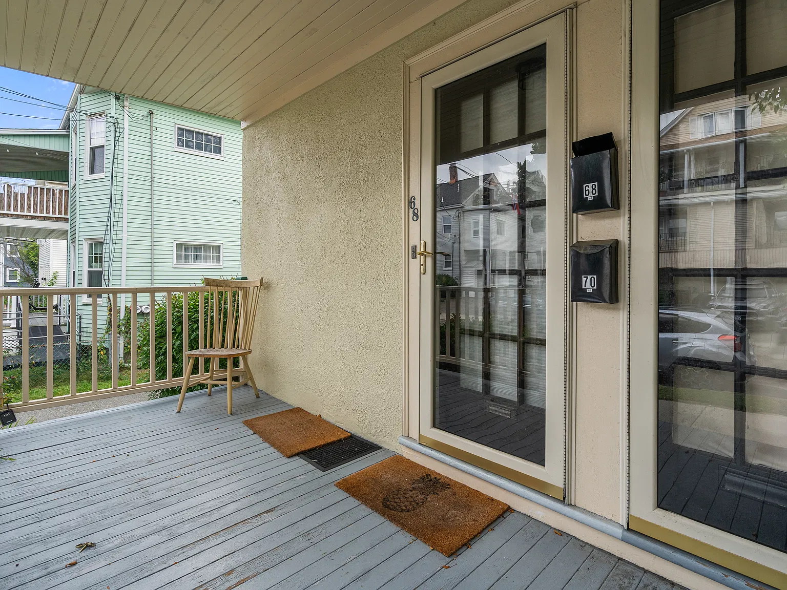 3 bed, 1185 sqft, $2,000 — Photo 2