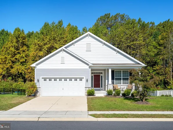 802 Chestnut Ridge Dr, Magnolia, DE 19962