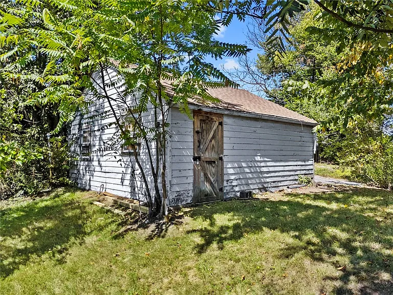 505 Wylie Ave — Photo 39