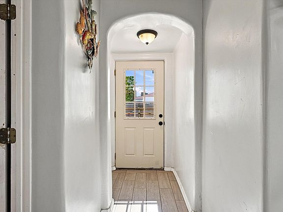3rd image of 308 62nd St NW