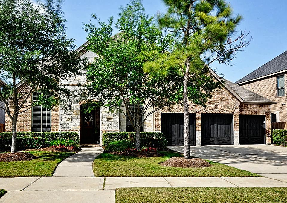 1st image of 25510 Madison Falls Ln