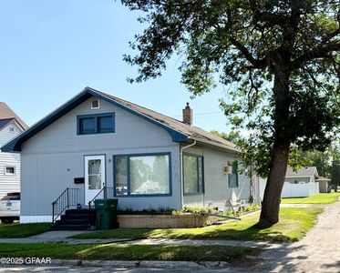 913 5th St, Langdon, ND, 58249