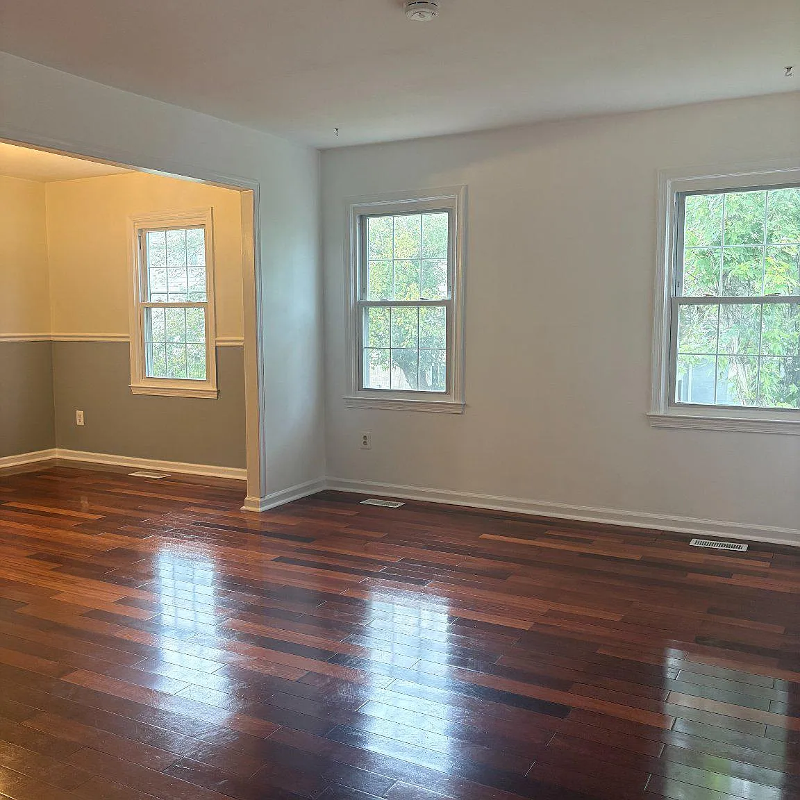 3 bed, 1.5 bath, 1540 sqft, $2,400 — Photo 4
