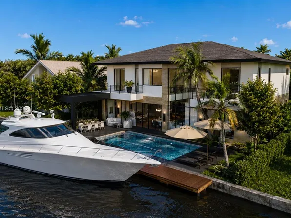 1641 SE 7th St, Deerfield Beach, FL 33441