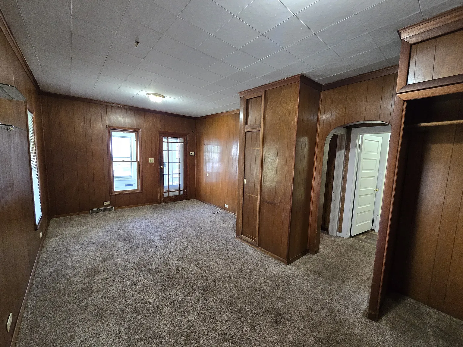 307 Riehl Street - 1 — Photo 4