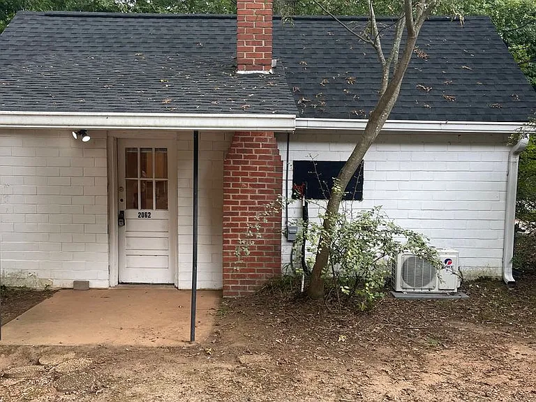 2062 Prince Ave — Photo 19