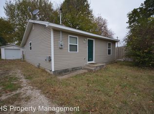 2549 N Robberson Ave, Springfield, MO 65803