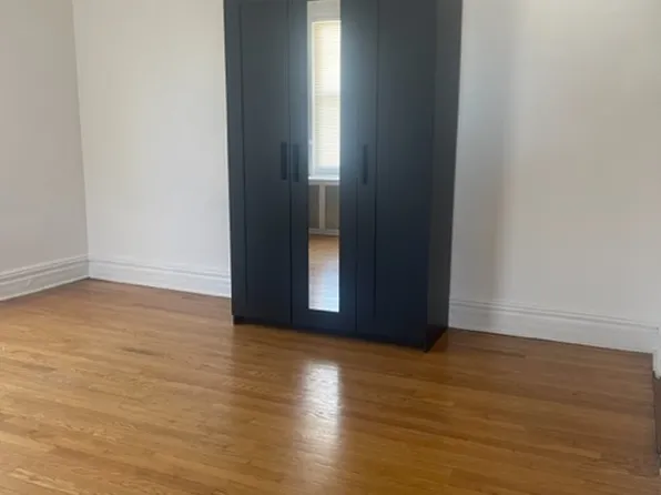 (undisclosed Address), Newark, NJ 07104