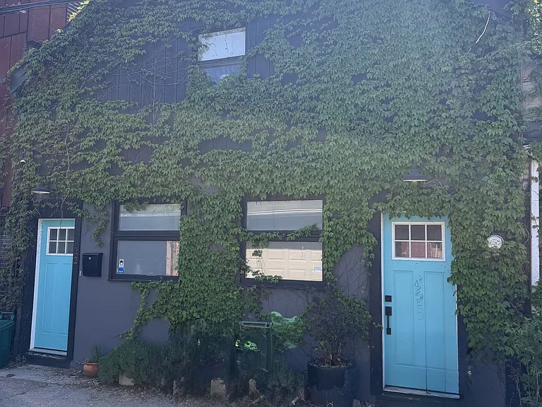 22 Croft St — Photo 23