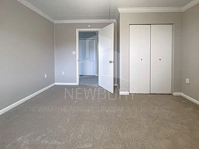 530 N Main Street - The Townhouse. — Photo 94