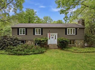 72 Wickaboag Valley Rd, West Brookfield, MA 01585