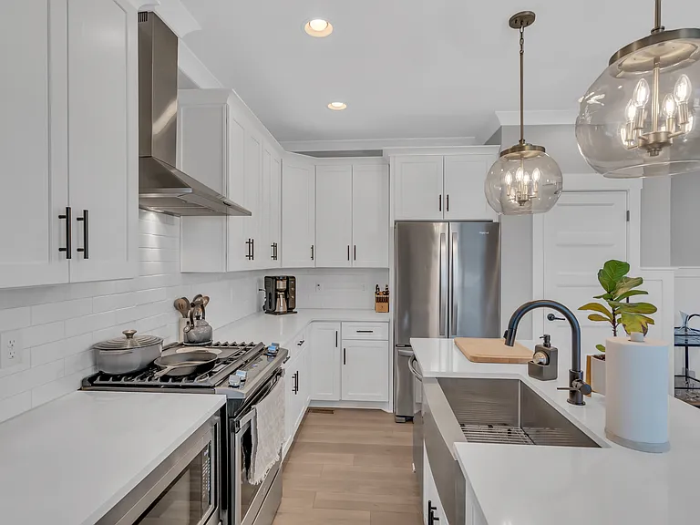 502A Croley Dr — Photo 8