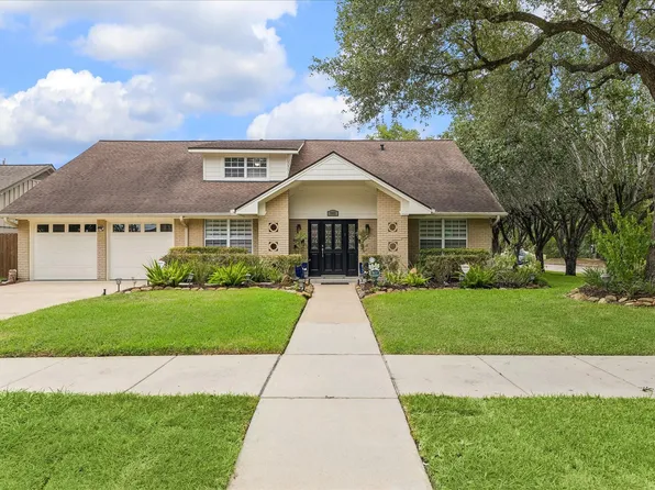 5402 Valkeith Dr, Houston, TX 77096