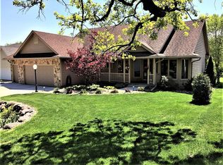 114 E Pine Ridge Dr, Polk City, IA 50226
