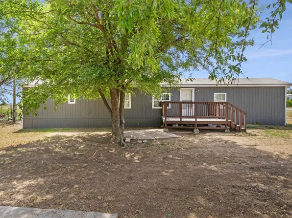 8758 Windmill Ct, Cresson, TX 76035