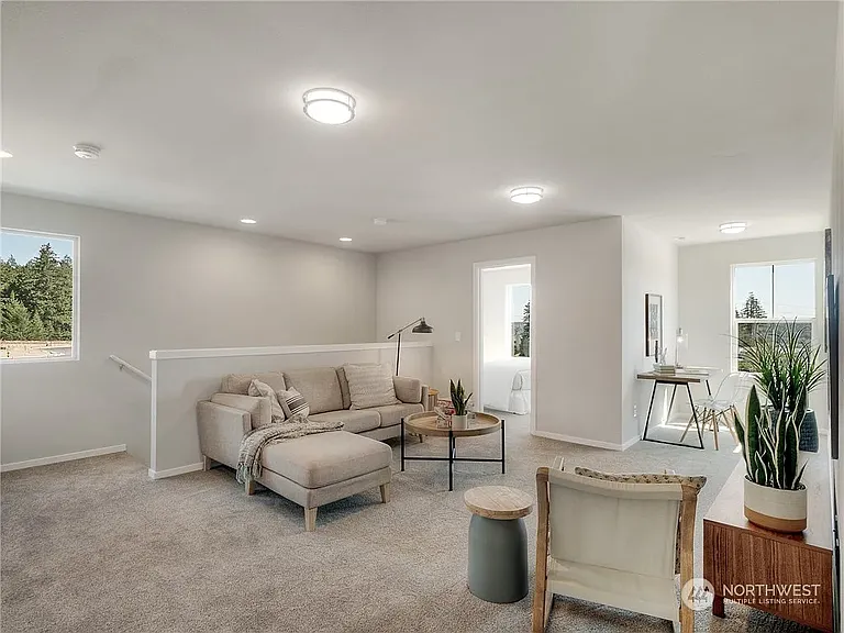 4339 17th Way NE — Photo 24