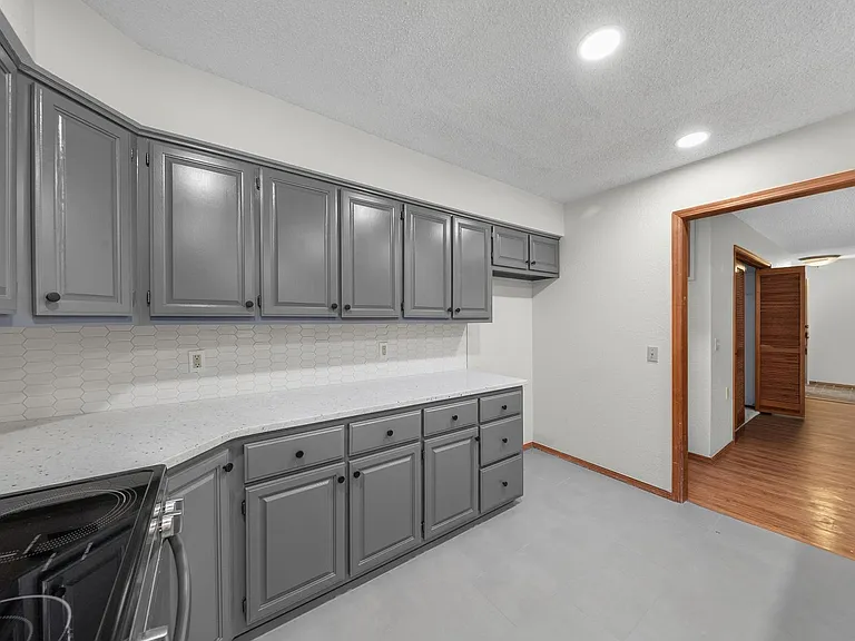 3 Joanie Ln — Photo 20