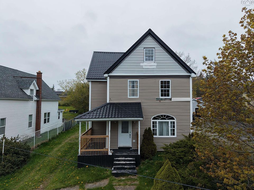 1st image of 24 Reserve St