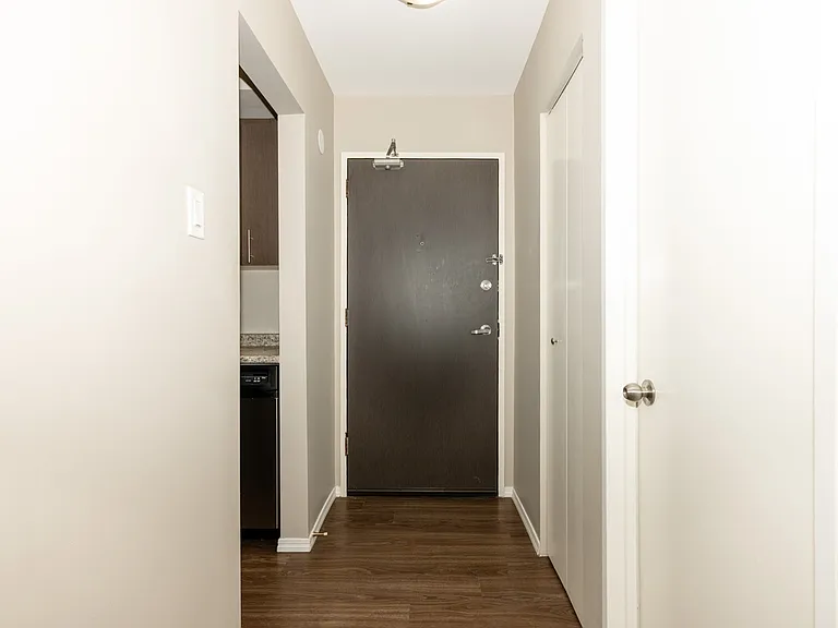 2331 Pembina Hwy — Photo 23