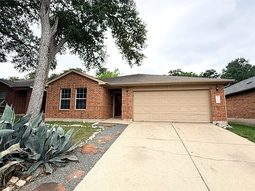 5216 English Glade Dr Photo 1 5216 English Glade Dr Photo 1