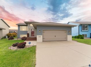 4700 S Grinnell Ave, Sioux Falls, SD 57106