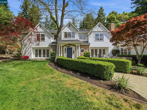 3 Honey Hill Ct, Orinda, CA 94563