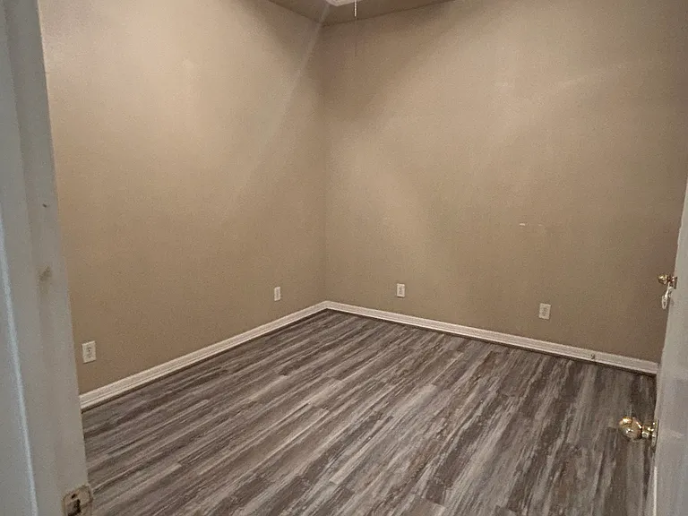 1012 McGowen St #1-2-4 — Photo 21