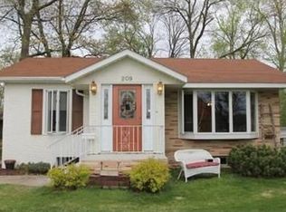 209 Cross Ave SE, Crosby, MN 56441