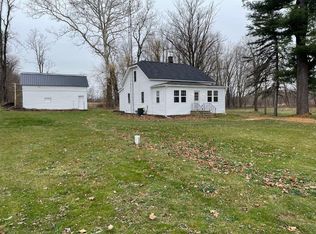 66793 Red Arrow Hwy, Hartford, MI 49057