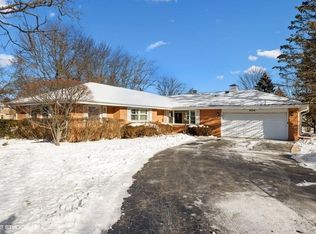 404 Nawata Pl, Prospect Heights, IL 60070